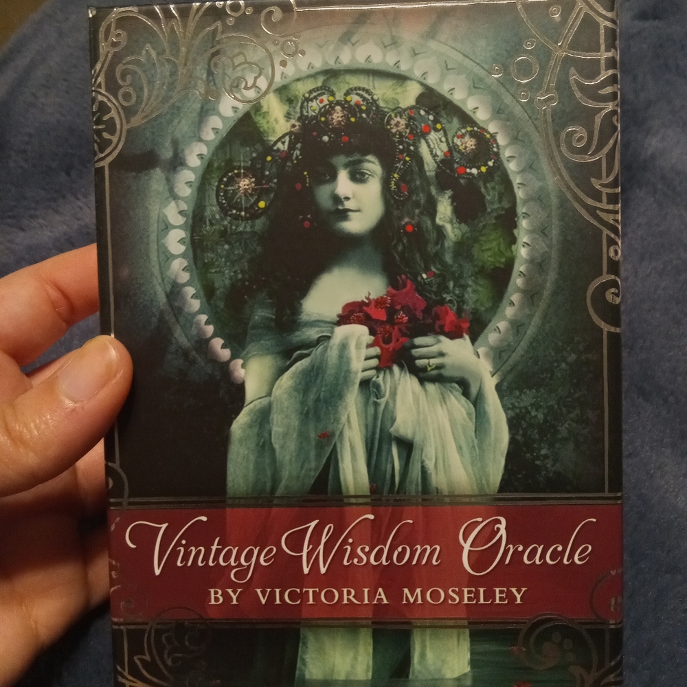 Vintage wisdom oracle cards